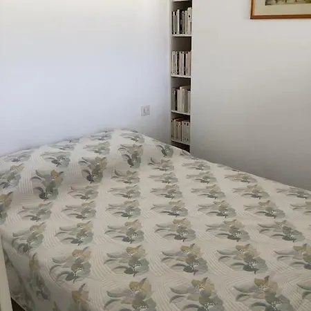 Les Pins 2p Le Tropique Апартаменти