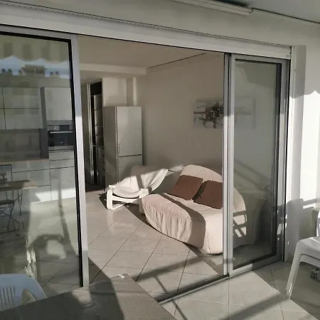 Les Pins 2p Le Tropique Апартаменти